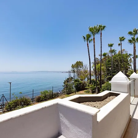 Cadiz - Gerenoveerd Met Groot Balkon & Zeezicht * Estepona