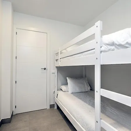 Appartement Cadiz - Gerenoveerd Met Groot Balkon & Zeezicht Estepona
